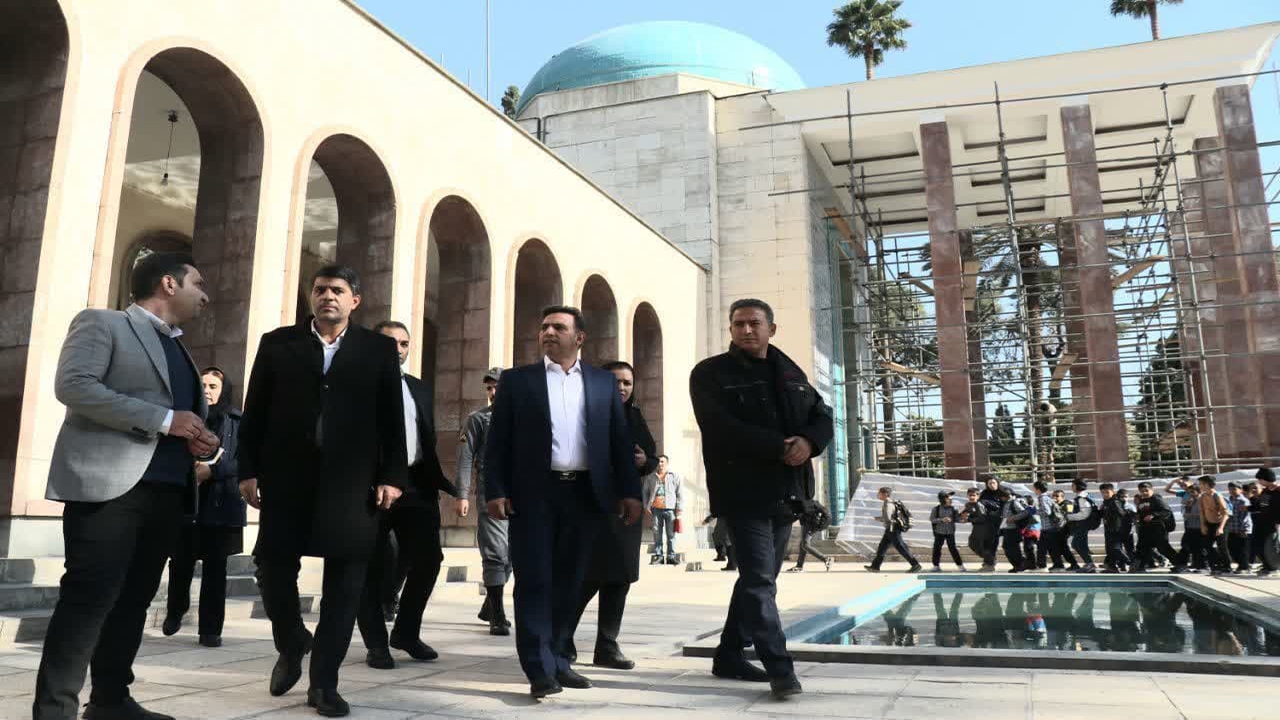 اماکن تاریخی فرهنگی فارس به پیشواز نوروز رفتند