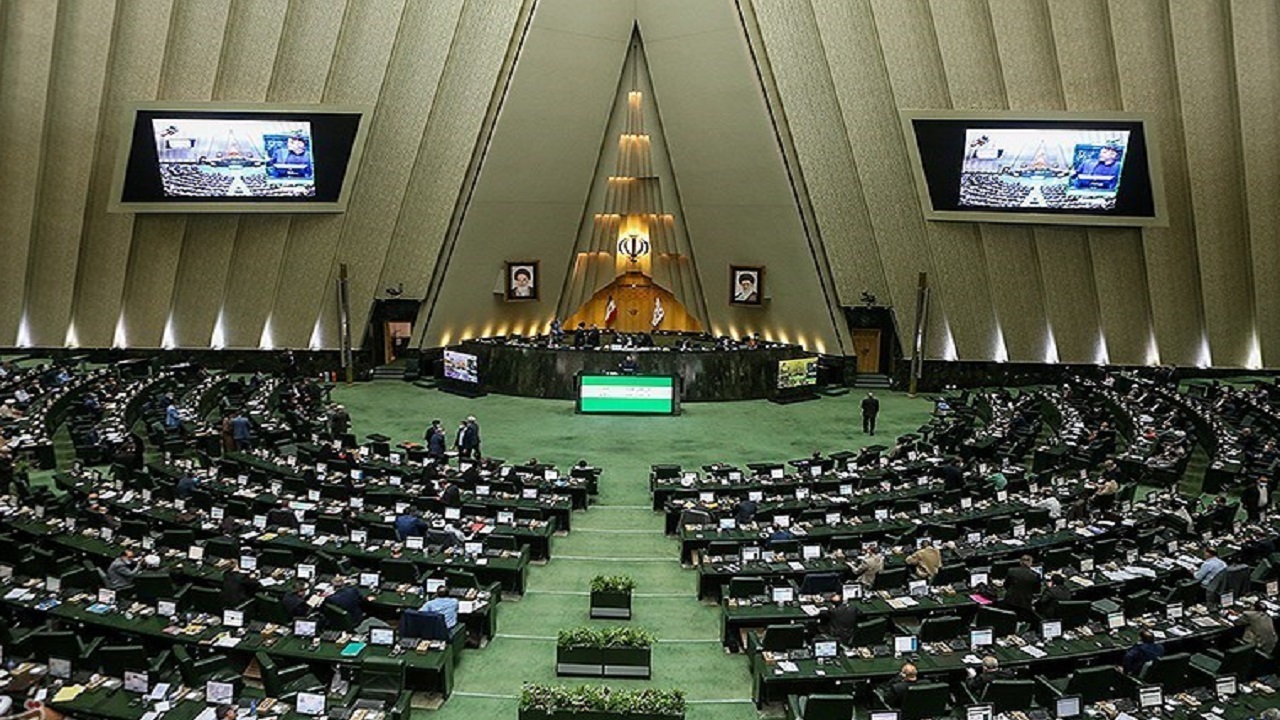 مجلس فردا تشکیل جلسه می‌دهد