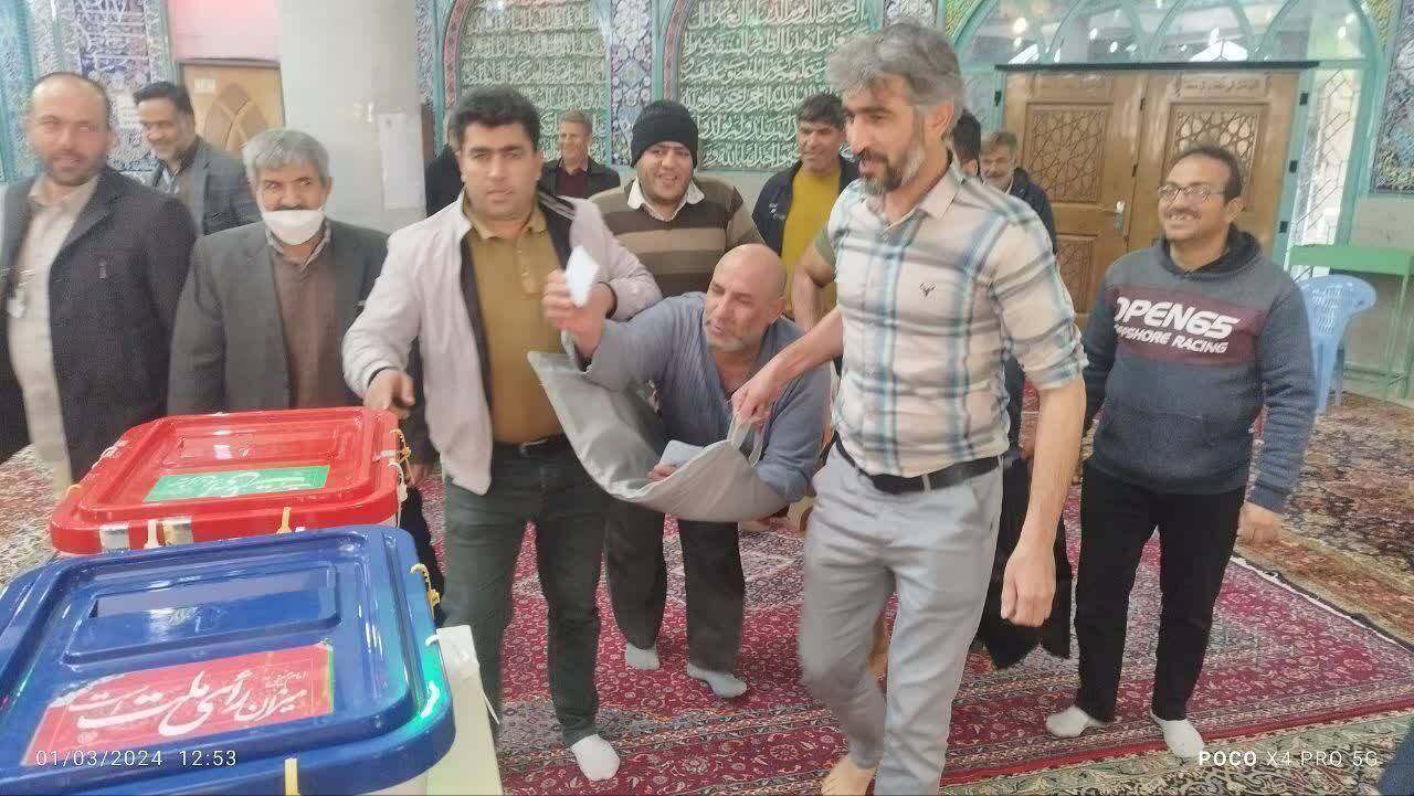 حضور معلولان در انتخابات 1402