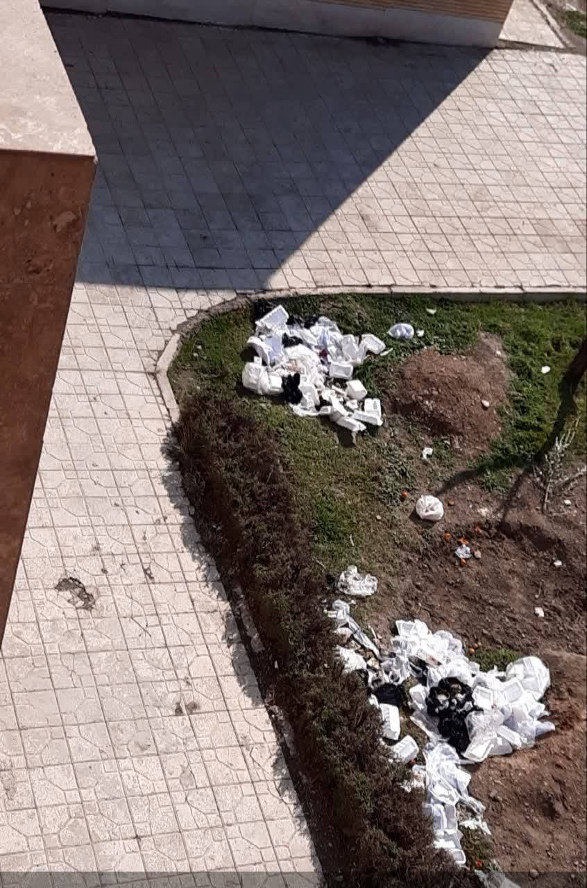 انباشت زباله ظروف یکبار مصرف