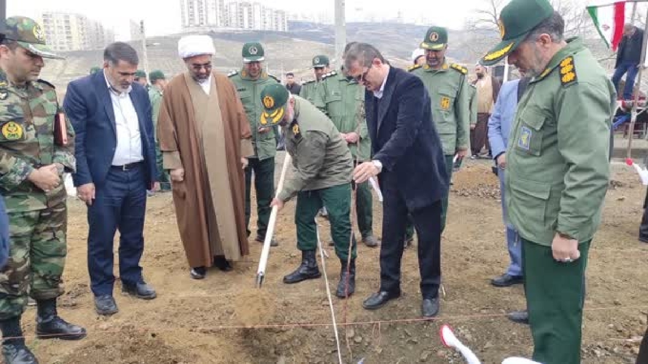 آغاز غرس ۵۰۰ هزار اصله نهال توسط سپاه کردستان