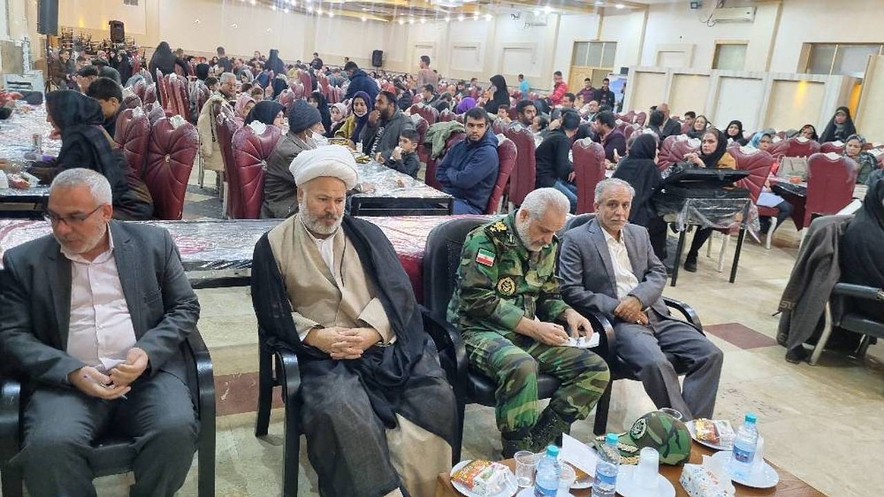 تجلیل از ۹۳ خانواده ارتشی در کرمان