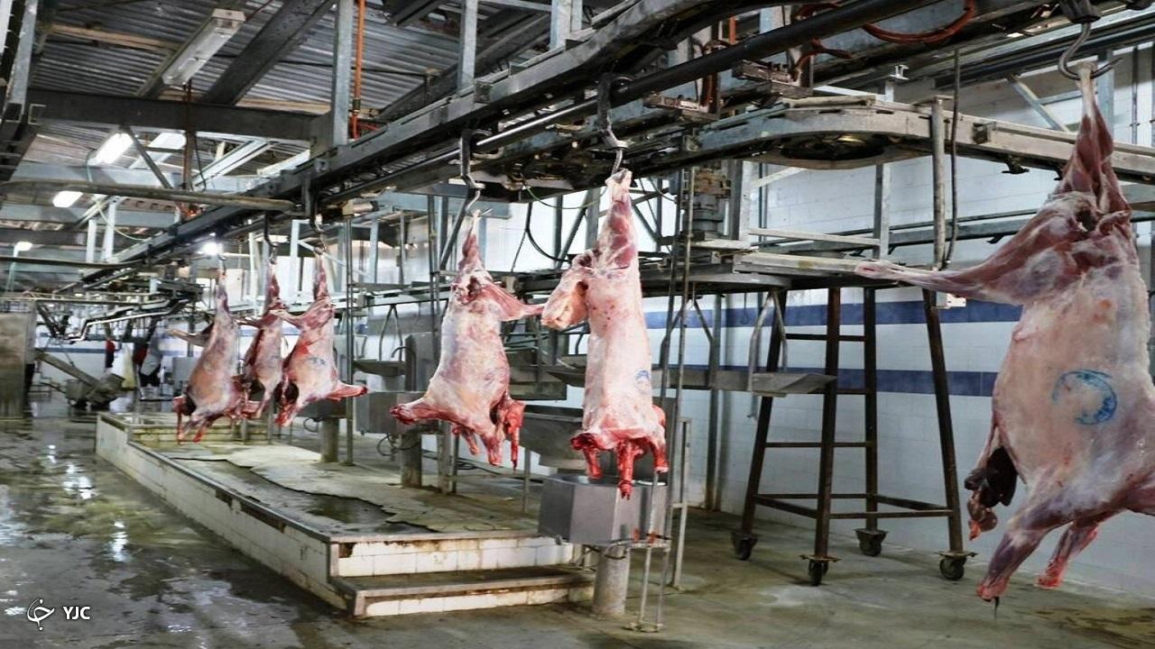ضبط ۶۴۳ کیلوگرم موادغذایی تاریخ‌گذشته در مهاباد