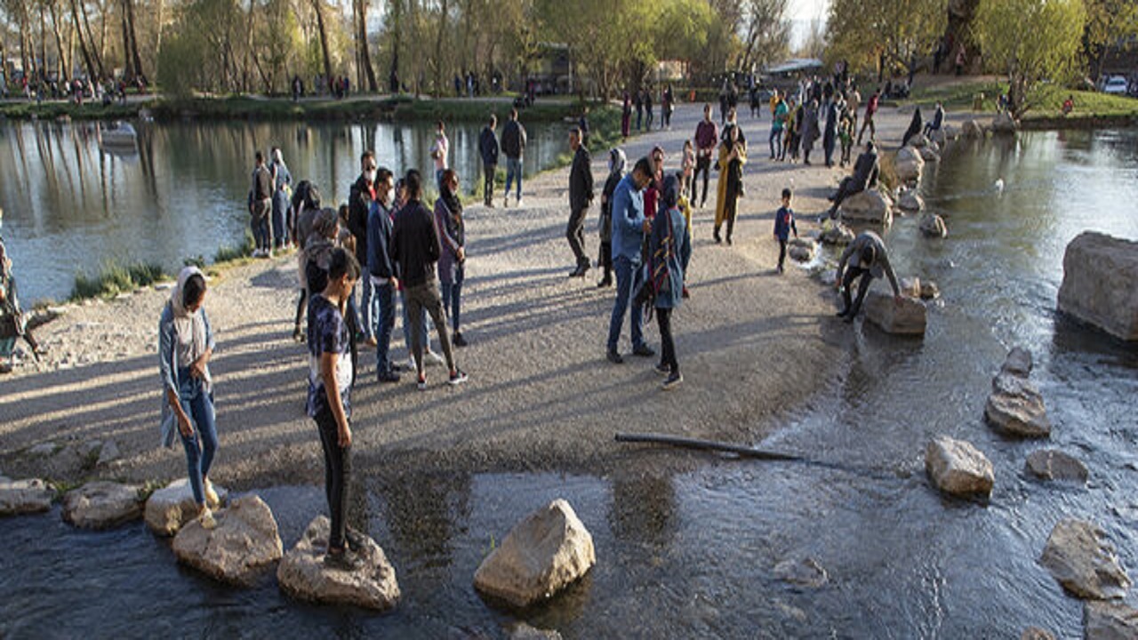 برگزاری مراسم تحویل سال در مجموعه فرهنگی تاریخی تاق بستان