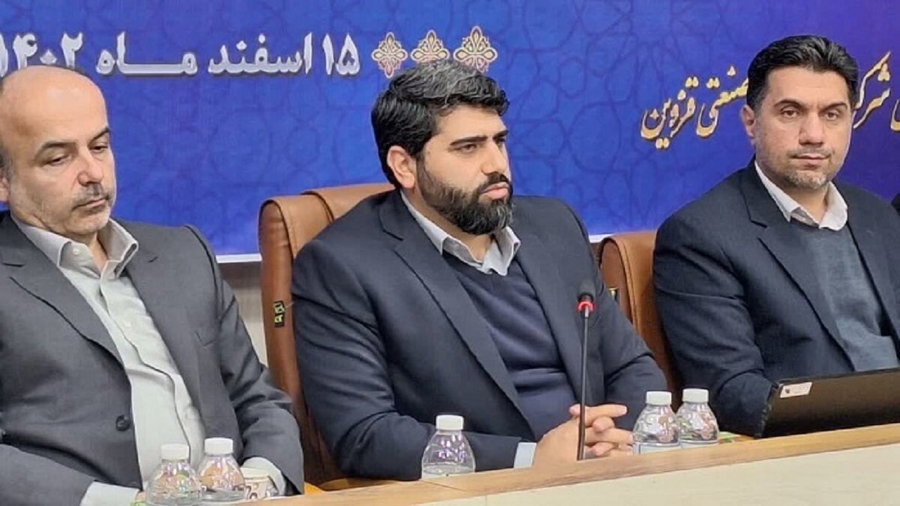 پیگیر رفع مشکلات صنعتگران هستیم