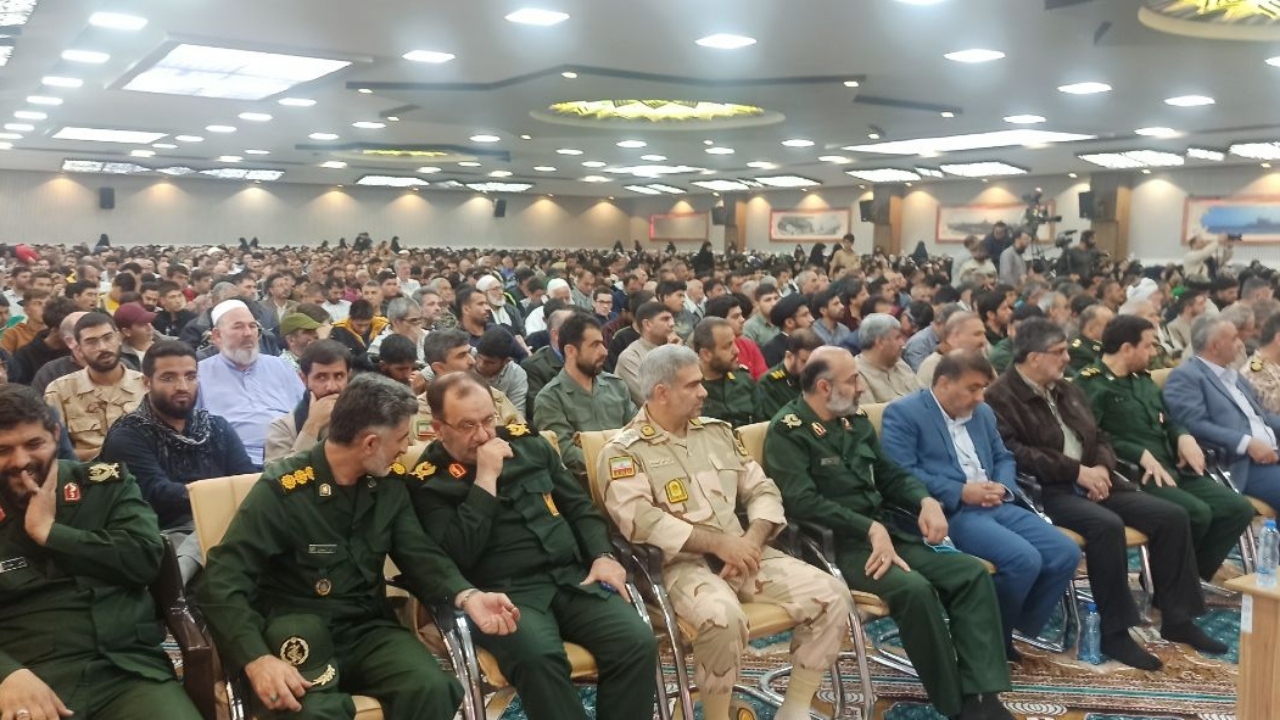 معرفی برگزیدگان جشنواره ره آورد سرزمین نور