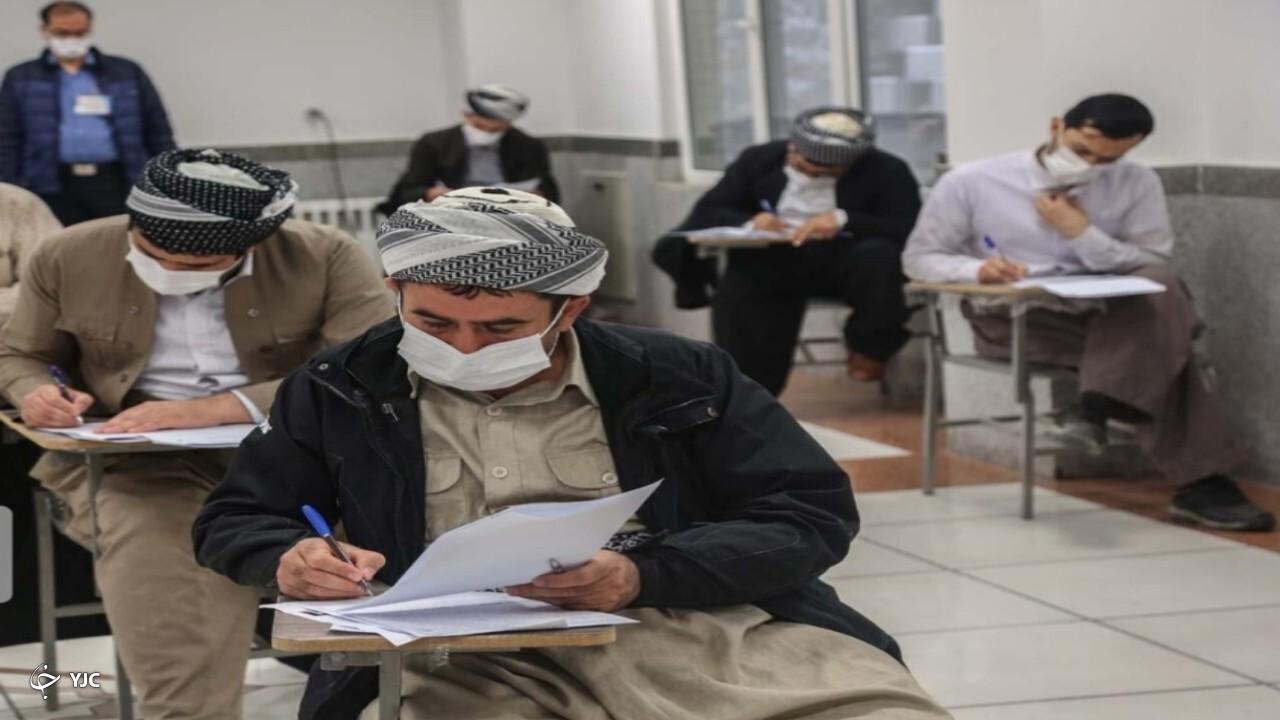 برگزاری آزمون جامع تعیین سطح طلاب و روحانیون اهل سنت جنوب آذربایجان‌غربی