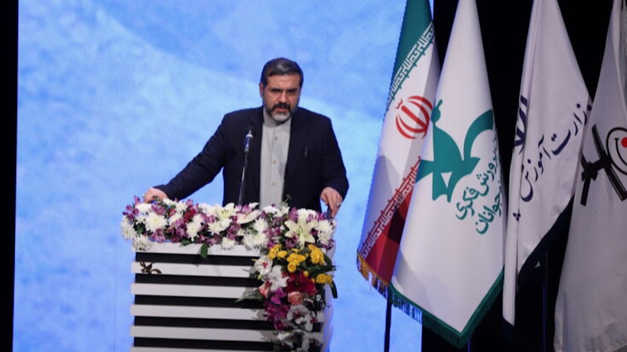 وزیر فرهنگ