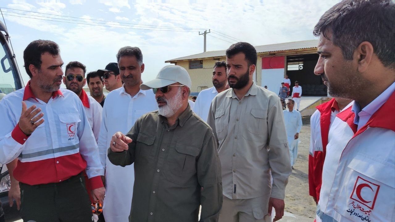 ۲۲ دستگاه آمبولانس به مناطق درگیر سیل سیستان و بلوچستان اعزام شد