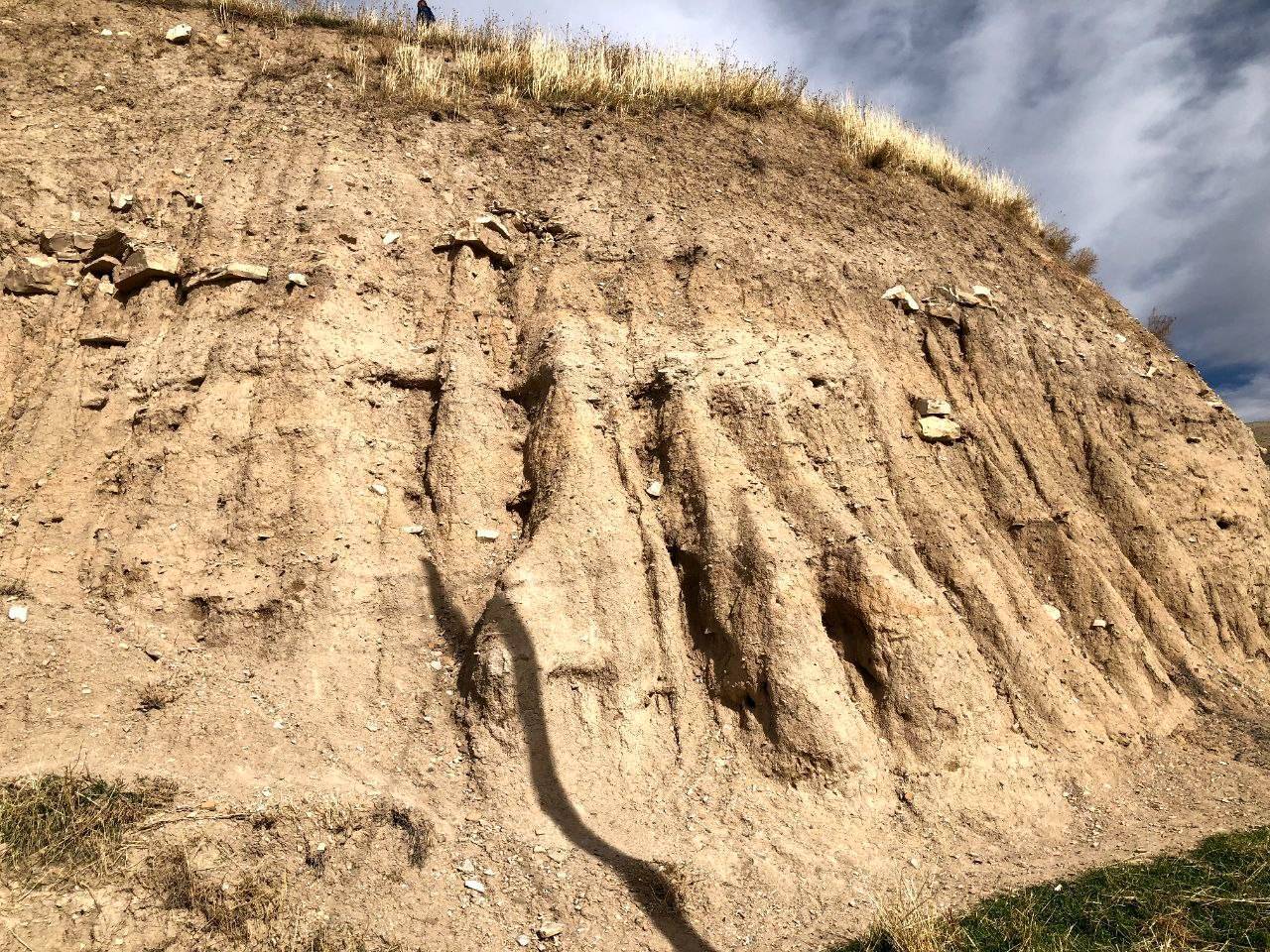تصویری از تخریب قلعه تاریخی میرآباد