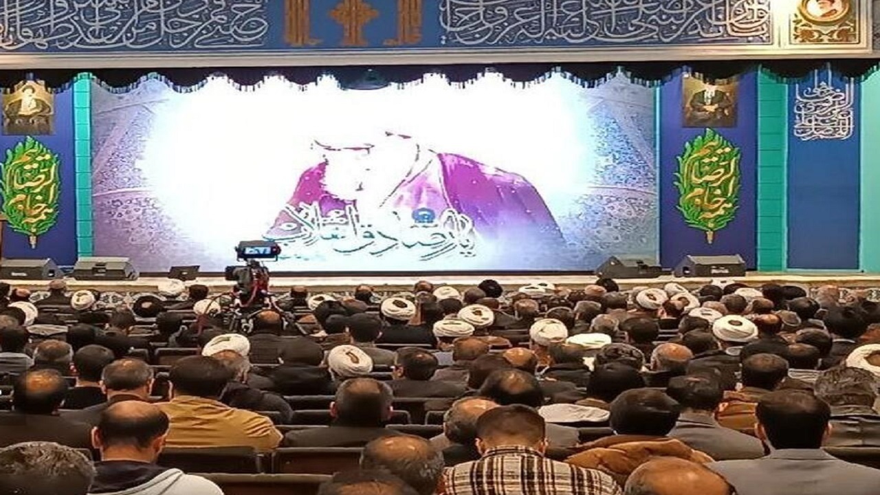 آیین نکوداشت هشتمین سالگرد ارتحال آیت‌الله واعظ‌طبسی در حرم رضوی برگزار شد