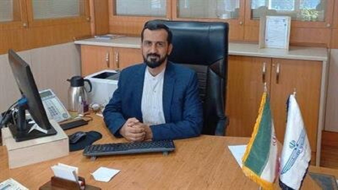 نصب نسل جدید کارت‌خوان بلیت الکترونیک در اتوبوس‌های بخش خصوصی تهران