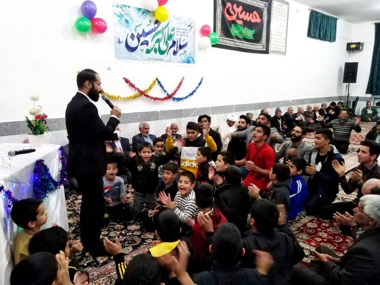 جشن و سرور به مناسبت حضرت علی اکبر (ع) جشن و سرور به مناسبت حضرت علی اکبر (ع)