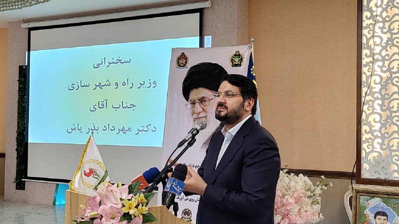 عزم وزارت راه و شهرسازی برای تامین مسکن نیرو‌های مسلح