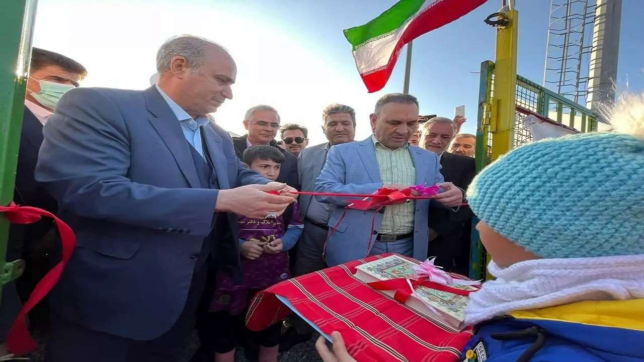 بهره برداری از چمن مصنوعی استادیوم قاندومی بندرترکمن