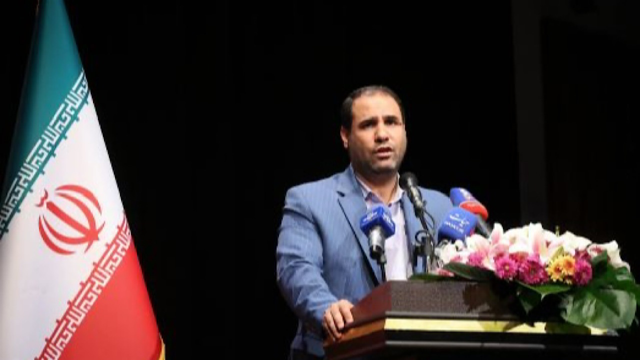 قرآن مهم‌ترین پشتوانه نظام تعلم و تربیت ایران
