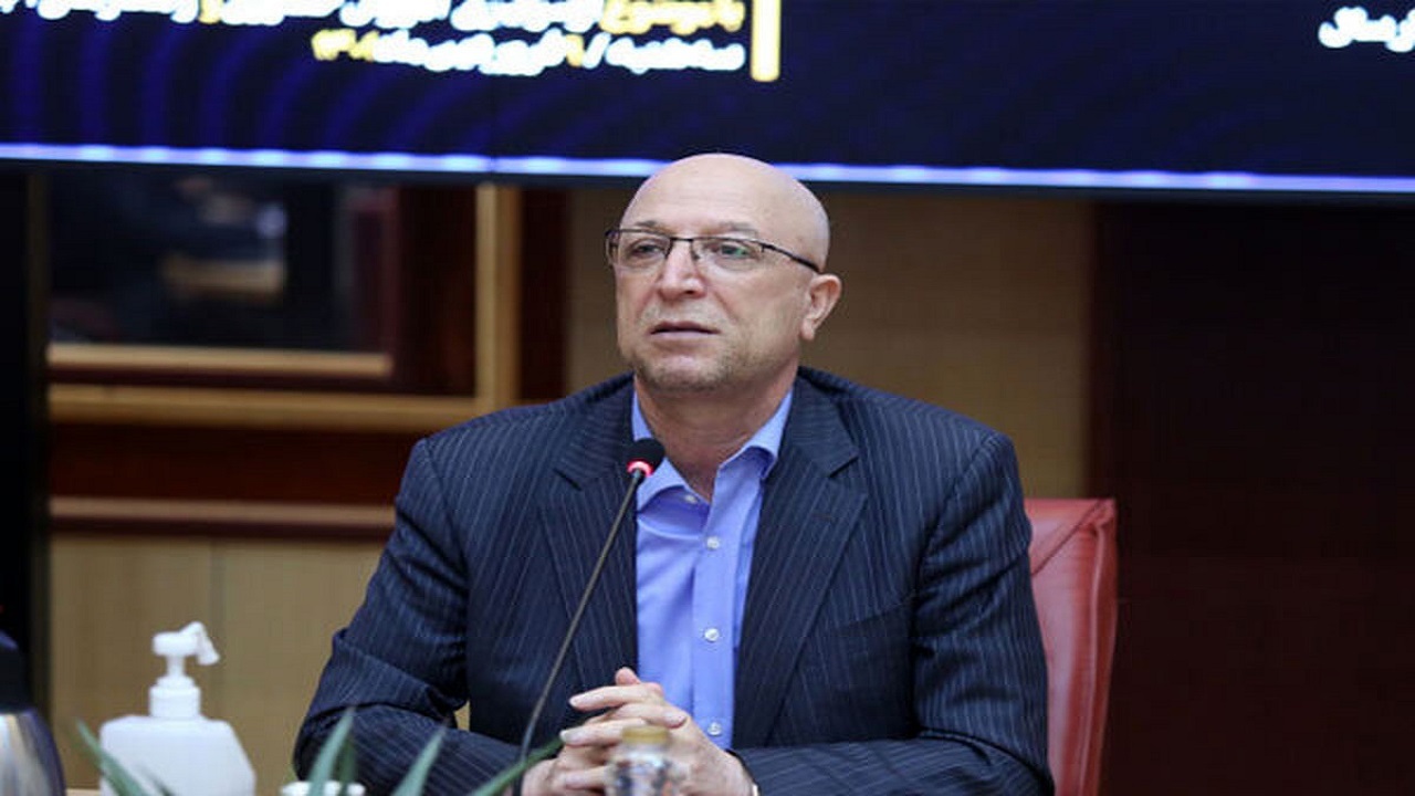 دانشجویان باید به سمت شرکت های دانش بنیان هدایت شوند