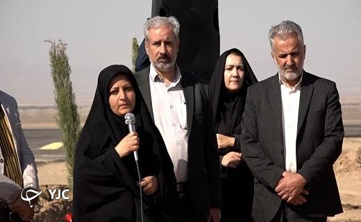 درختکاری ۷۰ هکتاری در محدوده کارخانه آهن اسفنجی بافق + عکس