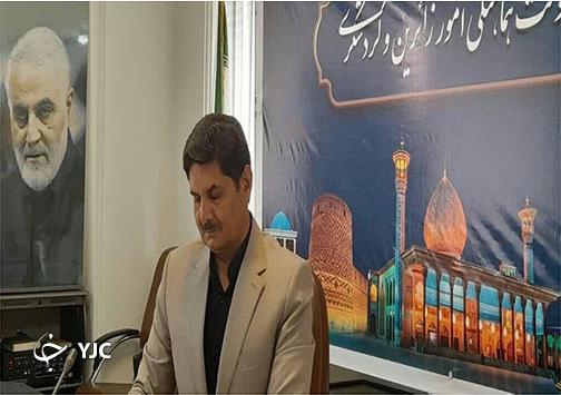 مساجد فارس با غبارروبی و عطرافشانی به استقبال ماه مبارک رمضان رفتند