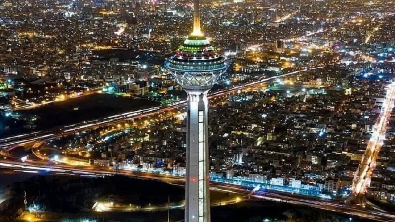 تغییر ساعت بازدید از برج میلاد در سه‌شنبه آخر سال