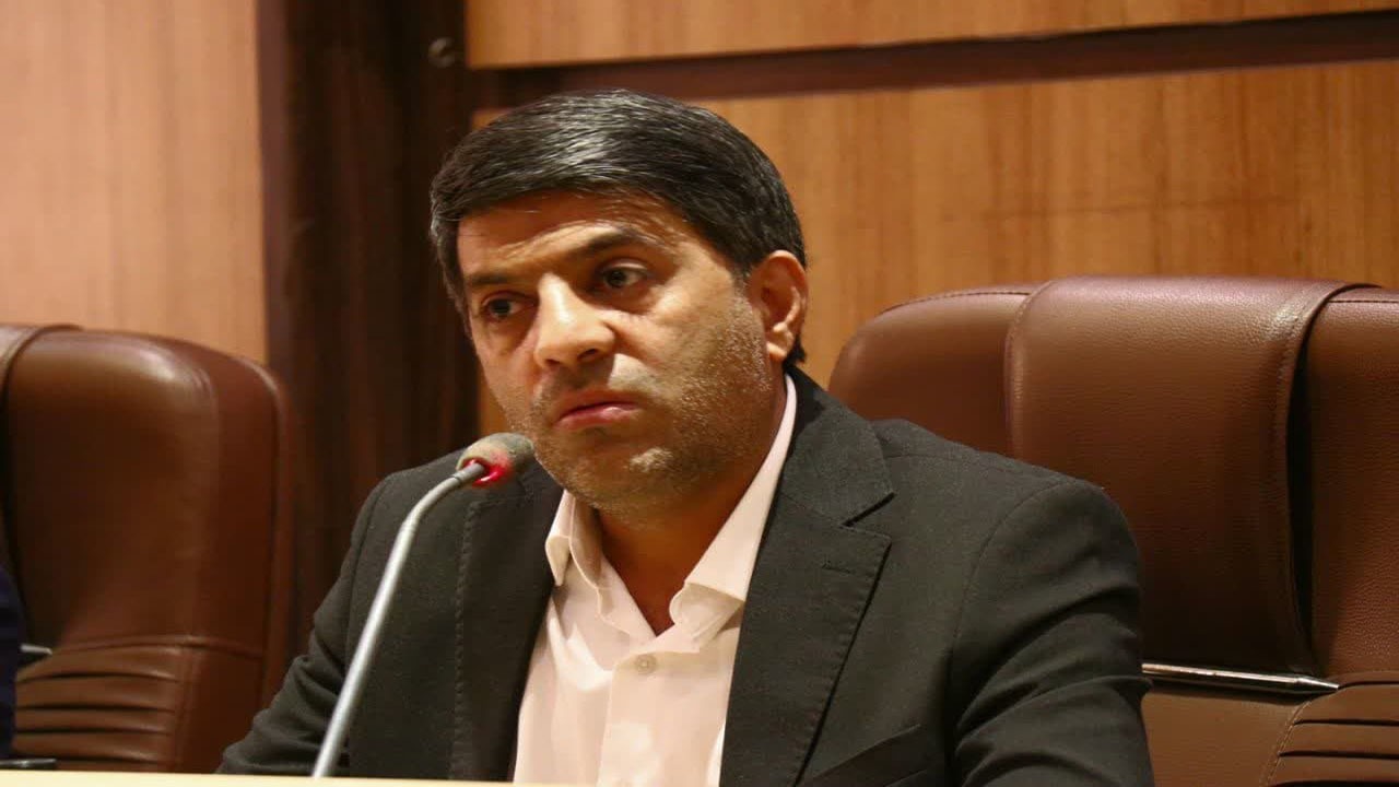 رفع نیاز آب صنعت و جلوگیری از فرونشست زمین در تخت جمشید با انتقال آب از خلیج فارس