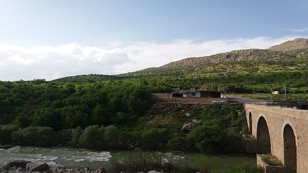 کاکارضا نمادی از زیبایی شگفت انگیز طبیعت لرستان