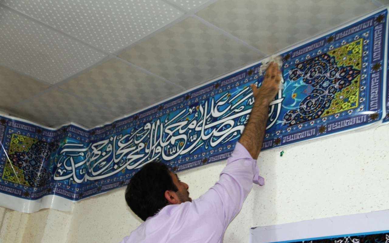 مساجد خراسان جنوبی غبارروبی و عطرافشانی شد
