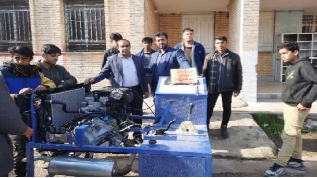 توزیع ۲میلیارد تومان تجهیزات استاندارد کارگاهی هنرستانی در باغملک

 