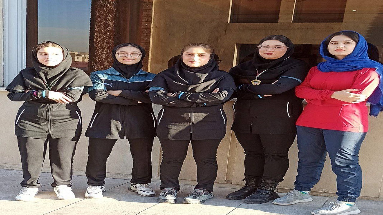 درخشش دختران شناگر کردستانی در مسابقات کشوری