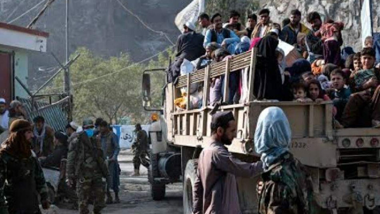 اخراج بیش از ۲۰۰ پناهجوی افغانستانی‌ از پاکستان