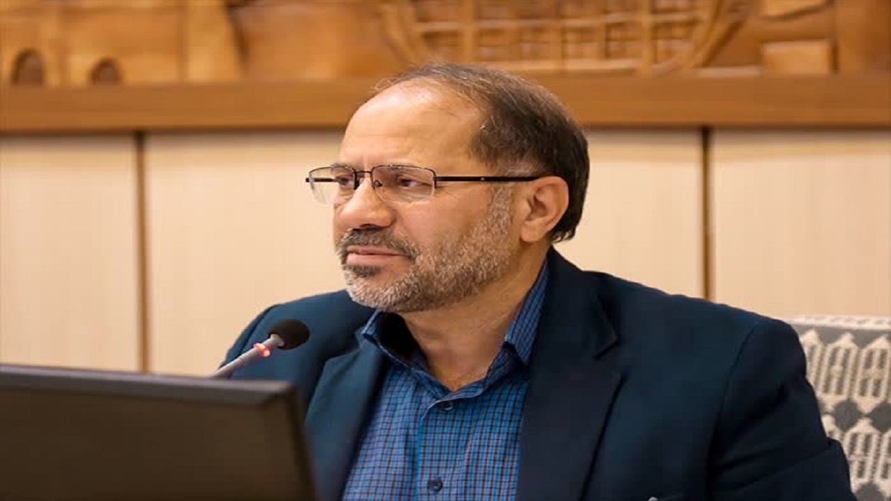 گل‌کاری پنج هزار مترمربع برای نوروز در یزد
