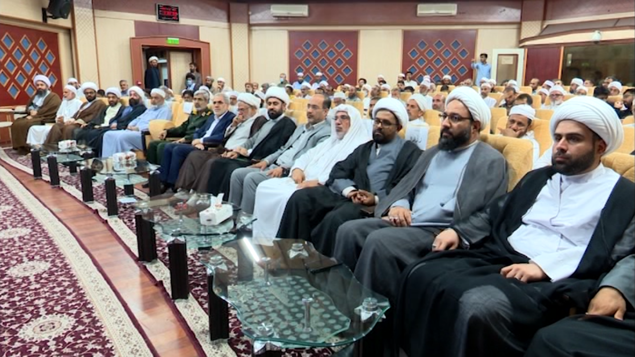 برگزاری ترنم وحی محفل انس با قرآن در بندرعباس