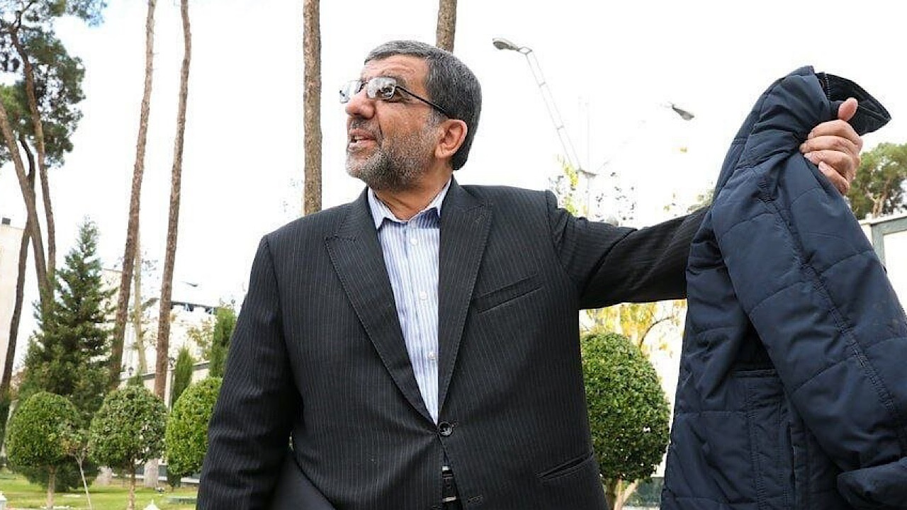 واگذاری بناهای تاریخی اشکال قانونی ندارد/ ابلاغ مصوبه ارز مسافرتی بدون اطلاع وزارت گردشگری