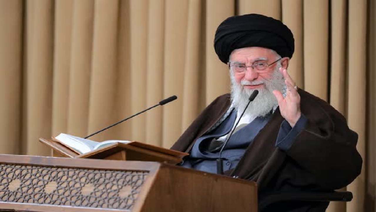 شبی که استادانه‌ترین تلاوت‌ها را جوان‌ترین قاریان اجرا کردند + فیلم