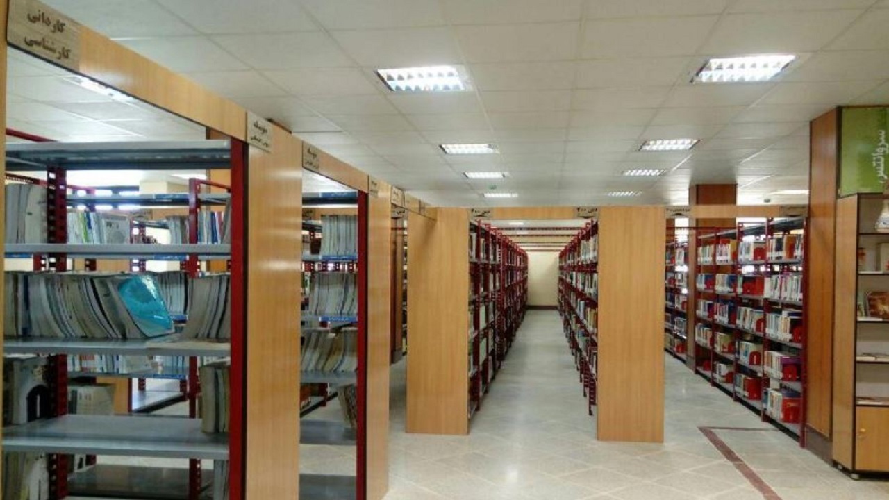 عضویت بیش از ۱۳ هزار نفر در کتابخانه مرکزی میبد