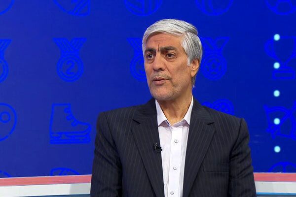 هاشمی: سرخابی‌ها به ۲ بانک غیردولتی واگذار می‌شوند