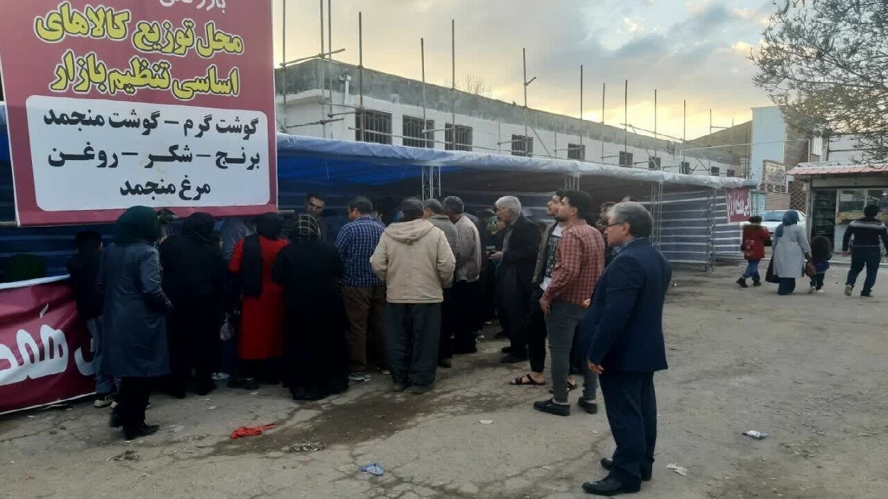 توزیع ۸۲۰ تن کالای اساسی در استان قزوین
