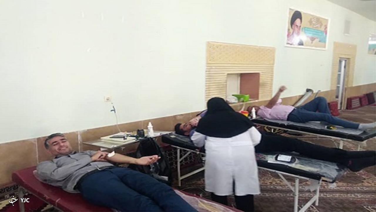 اهدای بیش از ۱۷ هزار سی سی خون در سروستان