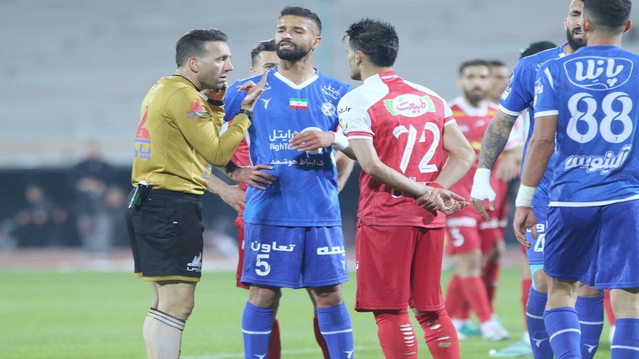 شکایت پرسپولیس از بازیکن خاطی استقلال بابت تحریک تماشاگران