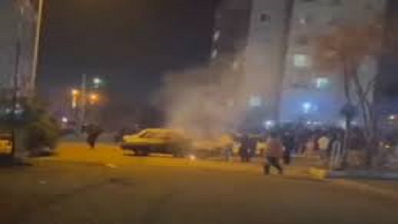 به آتش کشیده شدن پراید با نارنجک در شب چهارشنبه سوری + فیلم