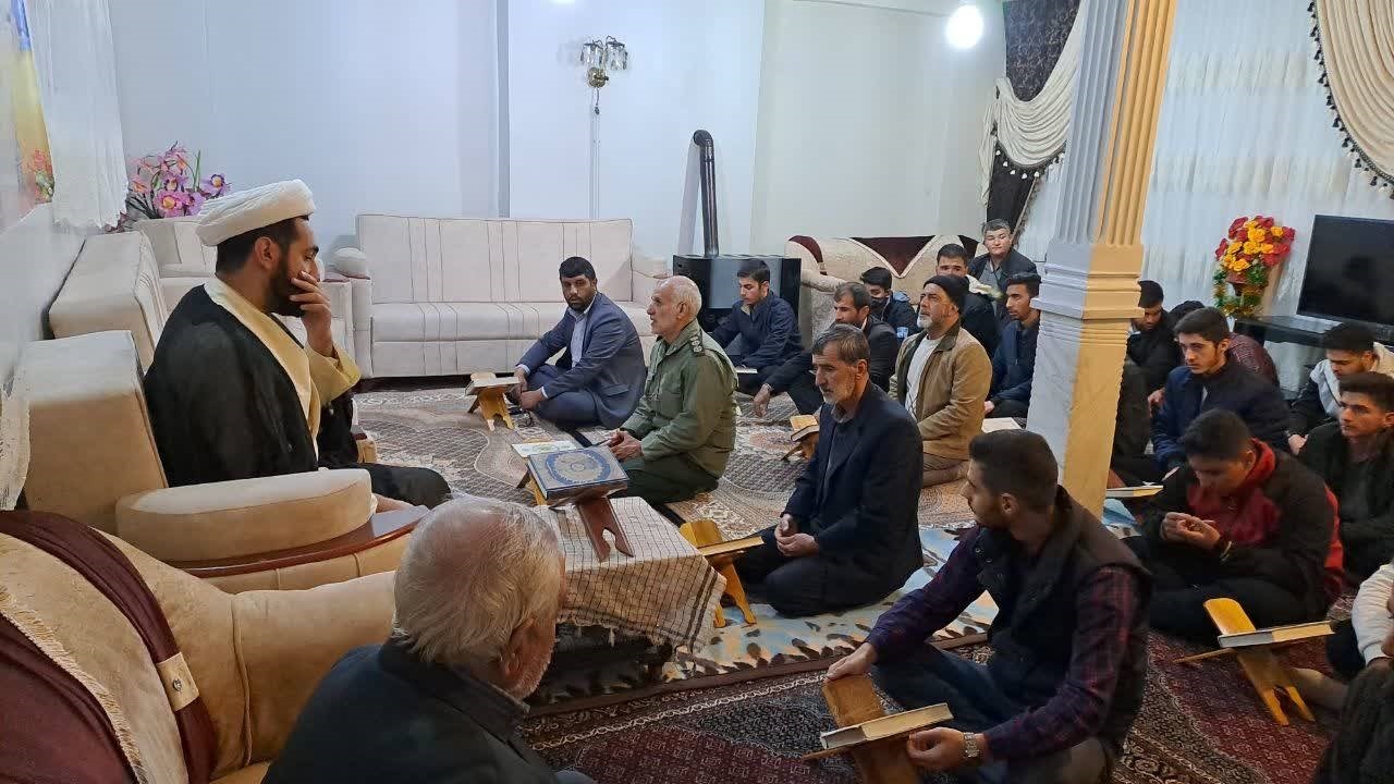 برگزاری مراسم یادواره خانگی شهید نوروز شیردل در خوی + تصاویر