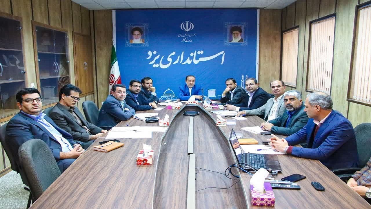 ارسال مازاد گوشت مرغ تولیدی استان یزد به دیگر استان‌ها