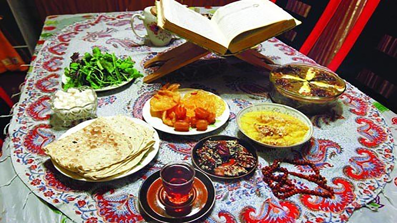 مصرف غذای سبک و آسان هضم در فصل بهار/ فراموش نکردن مصرف میوه بین وعده افطار تا سحر
