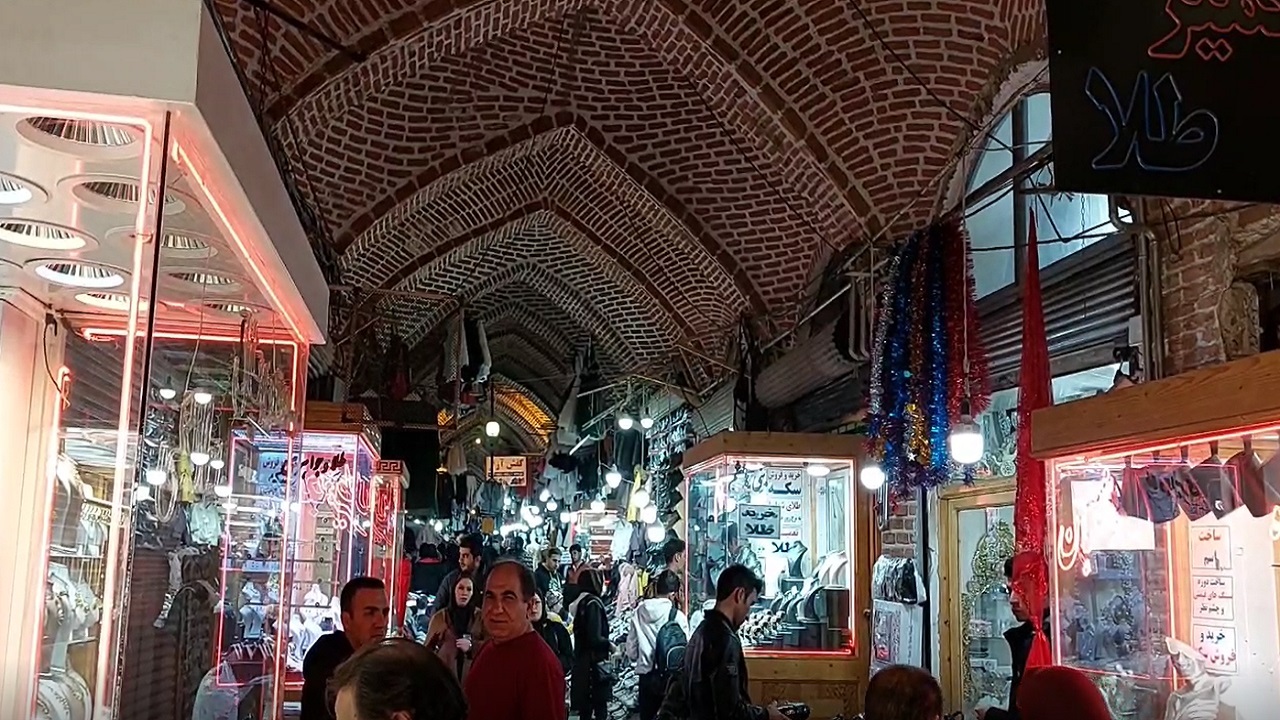 حال و هوای بازار تاریخی اهر در آستانه سال نو + فیلم