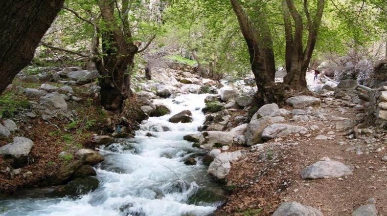 مناطق گردشگری باغملک تعطیل است