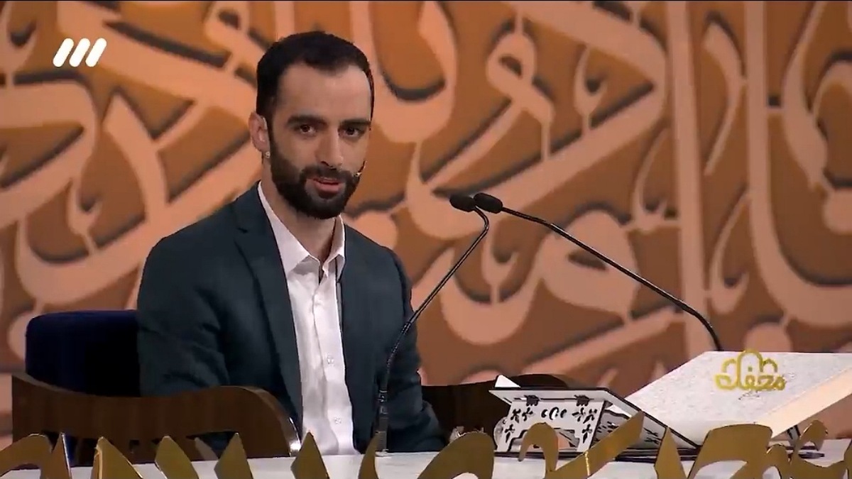 خاطره مداح شدن قاری روشن دل در برنامه محفل + فیلم
