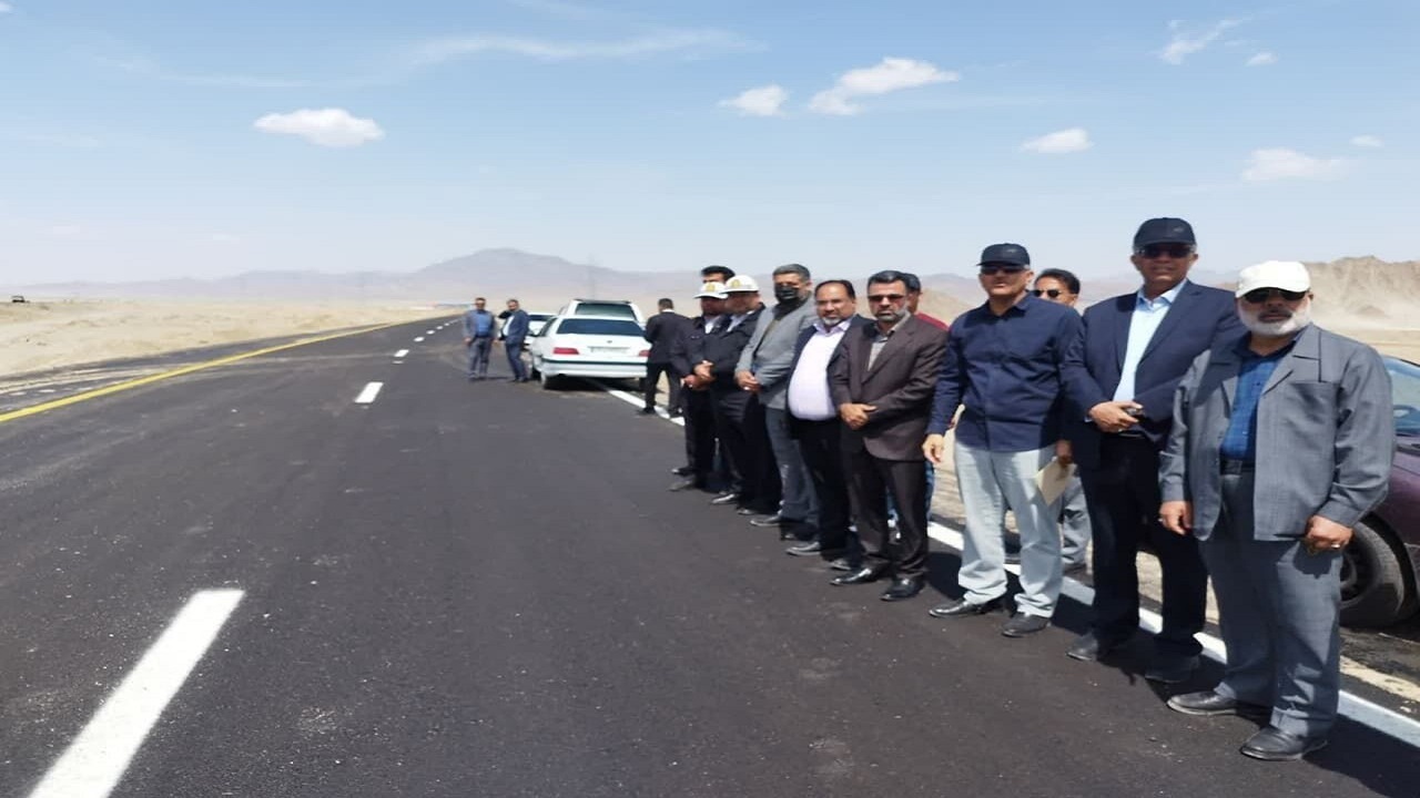 ۱۱ کیلومتر بزرگراه در مسیر زاهدان- میرجاوه زیر بار ترافیک رفت