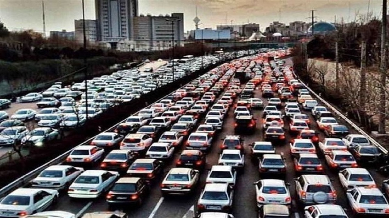وضعیت ترافیکی محور‌های شریانی و غیرشریانی کشور در آخرین روز سال ۱۴۰۲