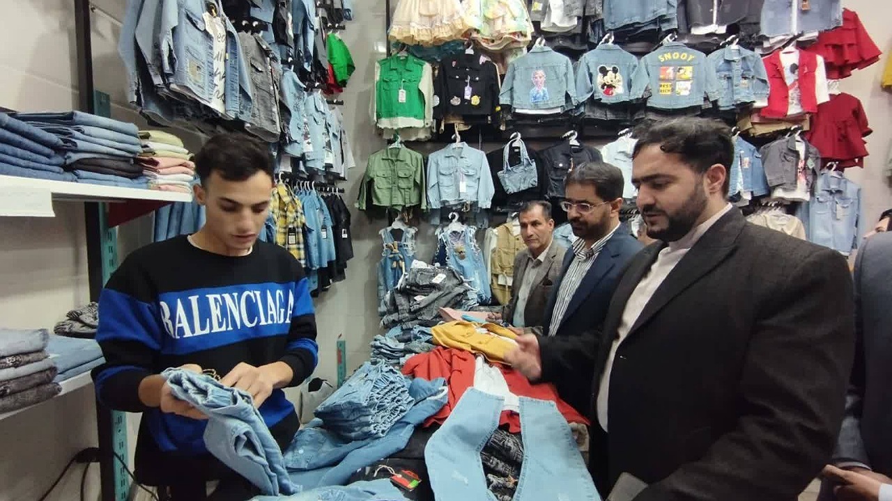 بازدید از  ۱۳۵۰ واحد صنفی زرند