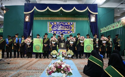 آیین خطبه خوانی و تعویض پرچم گنبد فیروزه&zwnj;ای مسجد مقدس جمکران